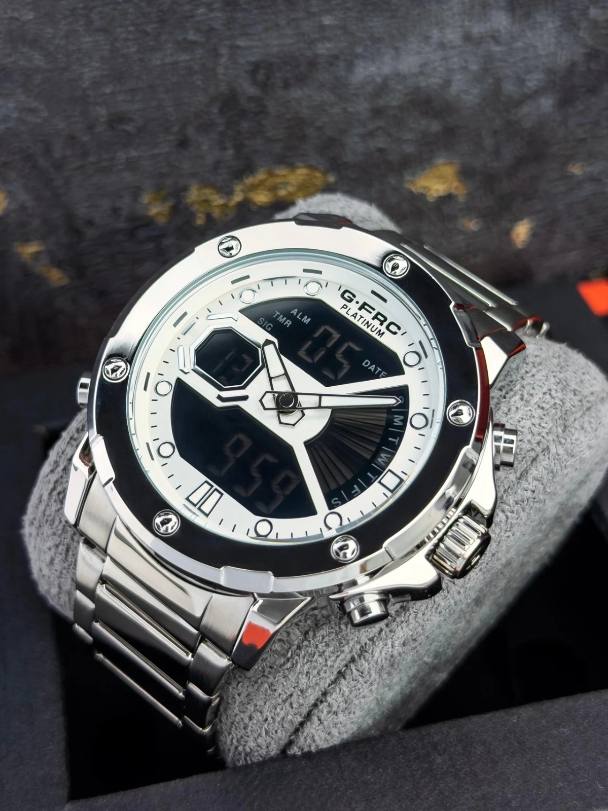 G-Force Platinum 002