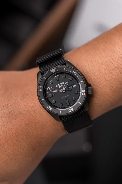Seiko 5 Sports para Hombre - Modelo SRPD79K1, foto 2