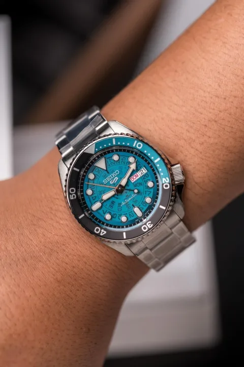 Seiko 5 Sports SRPJ45 Skx Edición 'Estilo Esqueleto' con Esfera Azul, foto 2